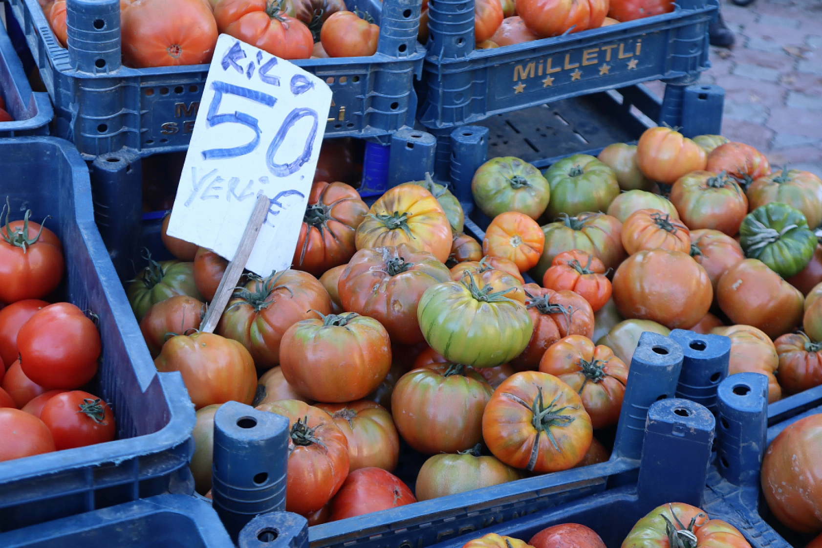 Malatya'da Kar Pazar Fiyatlarını Nasıl Etkiledi? Haftanın Zam Şampiyonu Kara Lahana Oldu!
