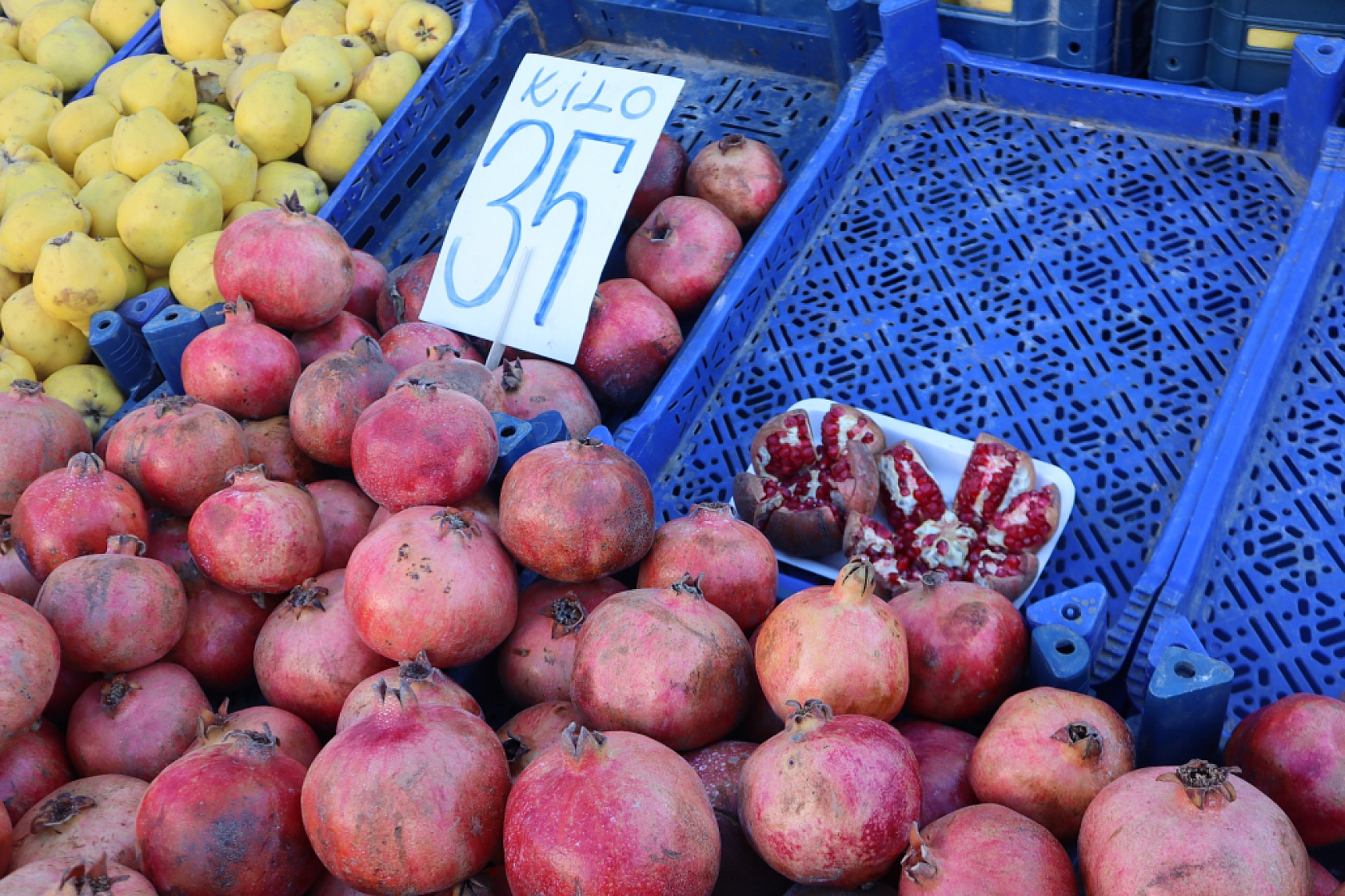 Malatya'da Kar Pazar Fiyatlarını Nasıl Etkiledi? Haftanın Zam Şampiyonu Kara Lahana Oldu!