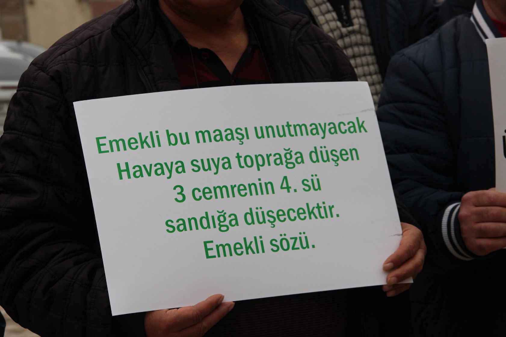 Felaketin faturası emekliye kesildi..! 