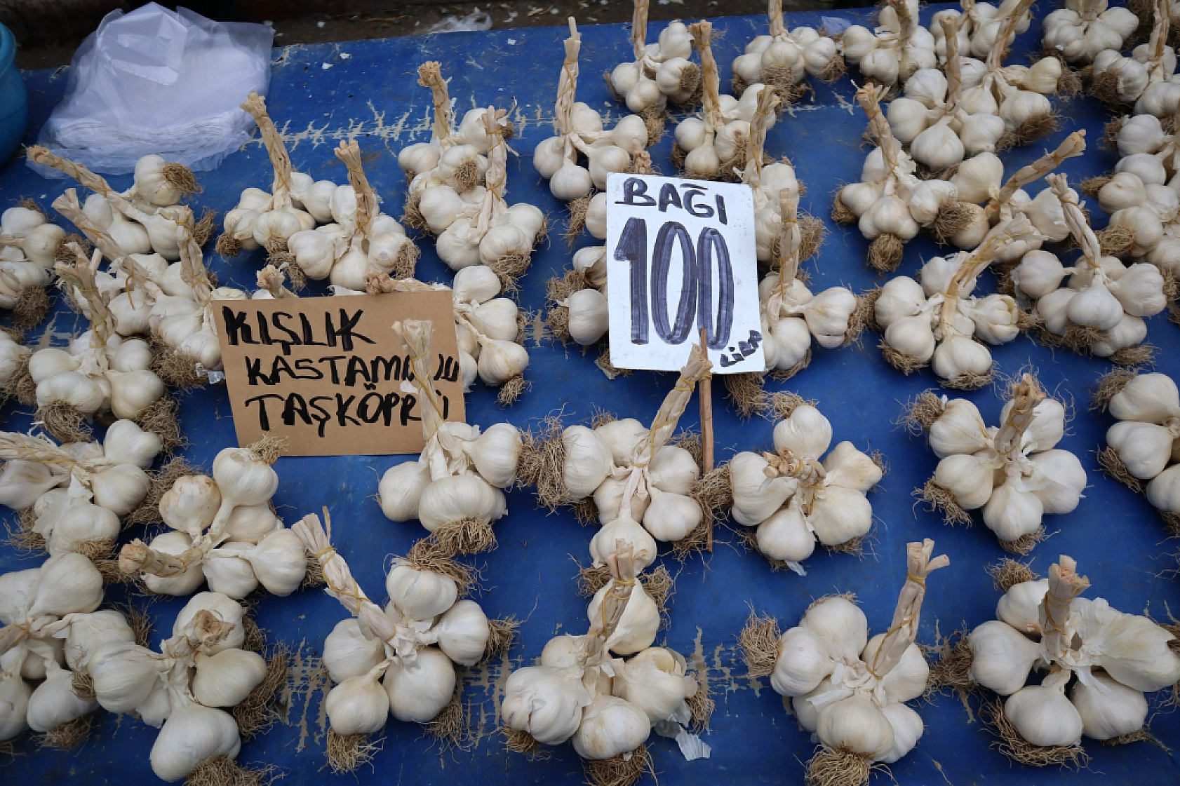 Cebini düşünen Malatyalılar, semt pazarını tercih ediyor! İşte güncel perşembe pazarı fiyatları..