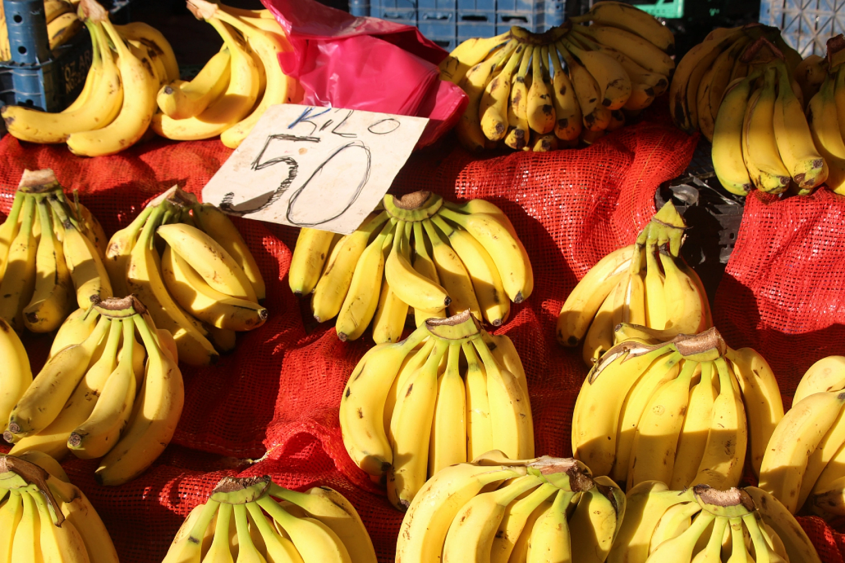 Malatya'da Semt Pazarı ile Hal Arasındaki Fiyat Farklar Dikkat Çekiyor!