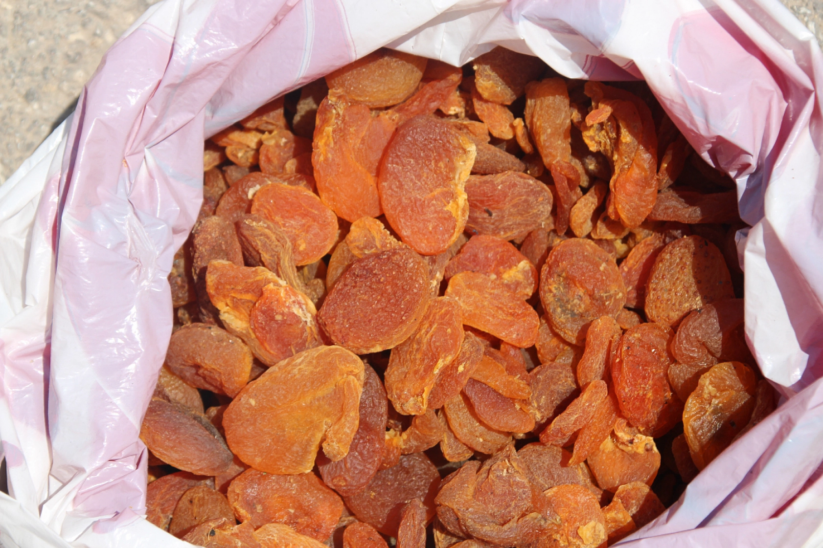 Malatya'nın 'Sarı Altın'ı bit pazarına düştü...!