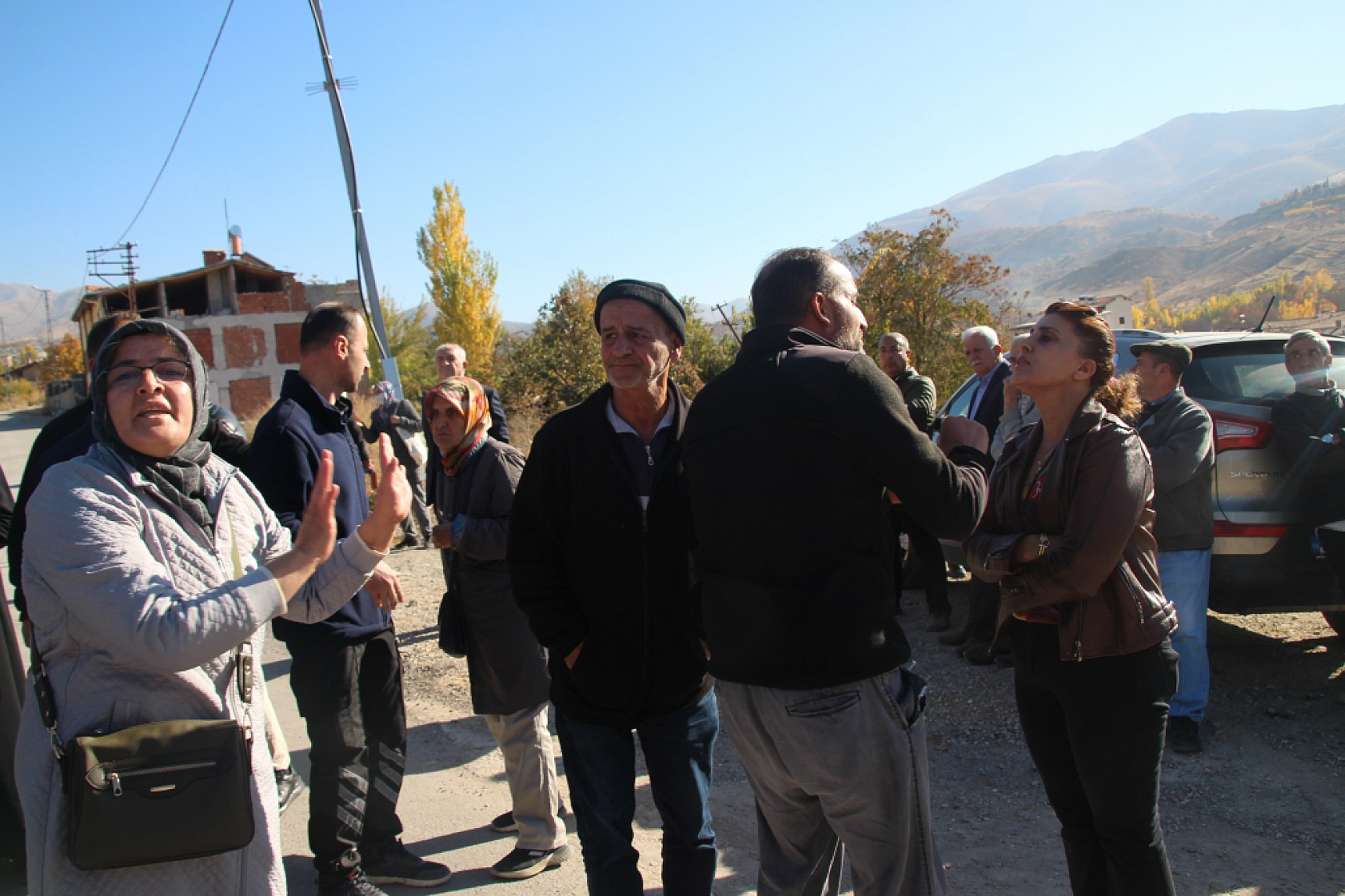 Malatya'da Rezerv Alan Tartışması Büyüyor: 2 Mahalle Birbirine Düştü! TOKİ Konutları mı, Yerinde Dönüşüm mü?