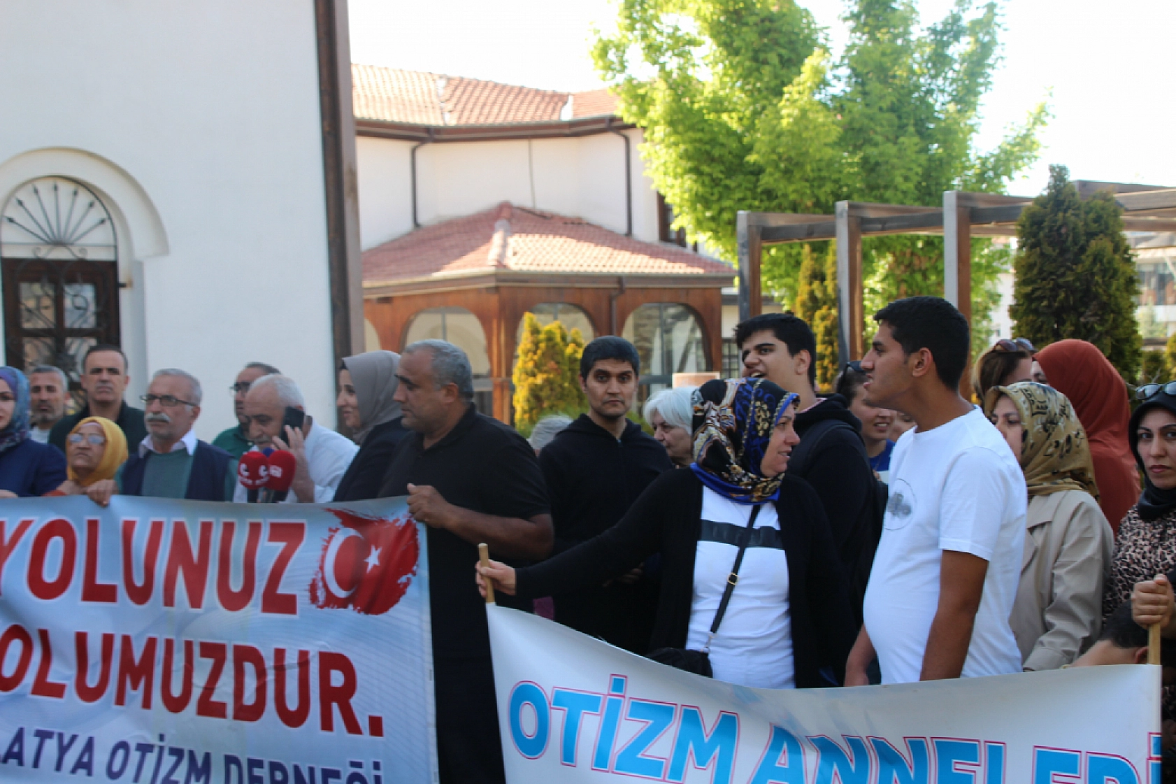 Malatya'da vicdan nöbeti: Engelli bireyler için adalet talebi