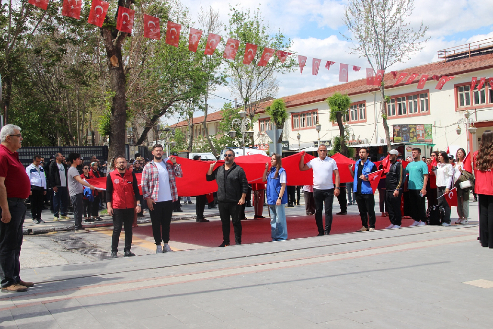 Malatya'da Gençlik Haftası coşkulu başladı!