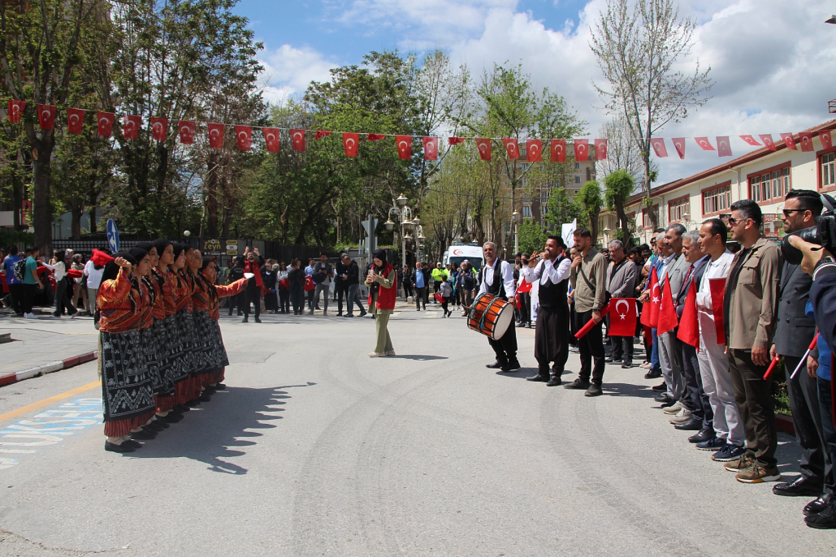 Malatya'da Gençlik Haftası coşkulu başladı!