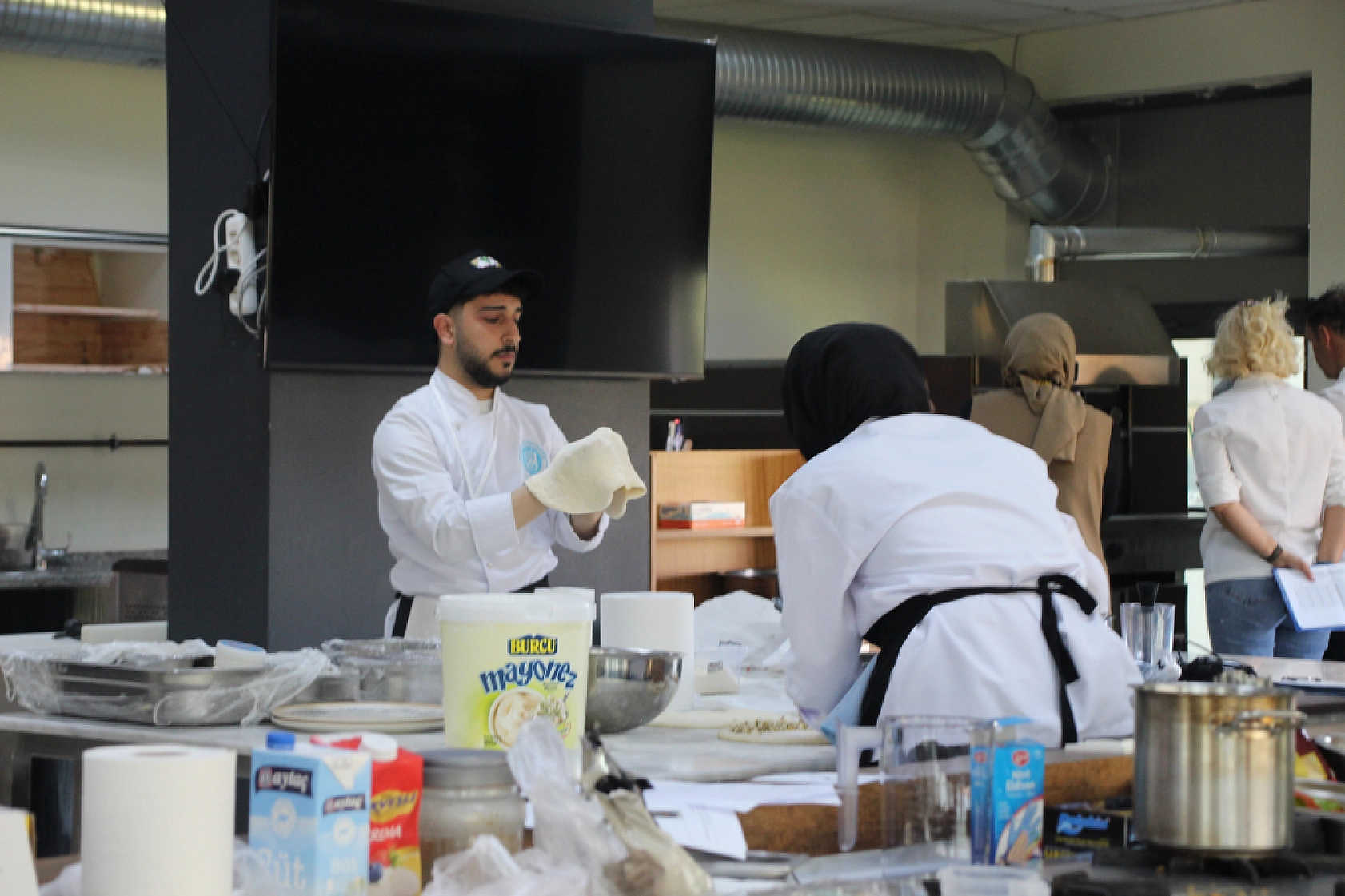 Malatya'da İlk: Arslantepe İlham Verdi, Üniversiteliler Mutfakta Yarıştı