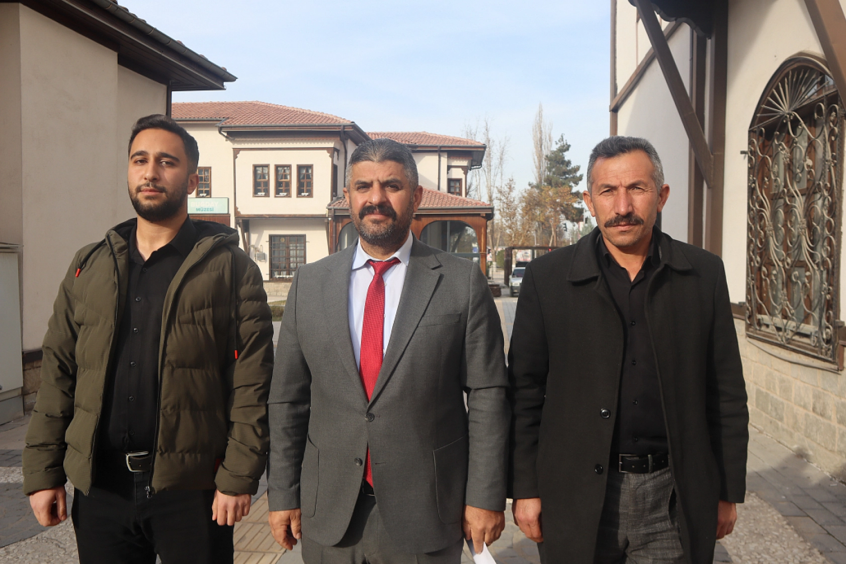 Malatya CHP'de sular durulmuyor: Önce koltuk savaşı şimdi de yolsuzluk iddiası…. Belediye el altından para mı topladı?