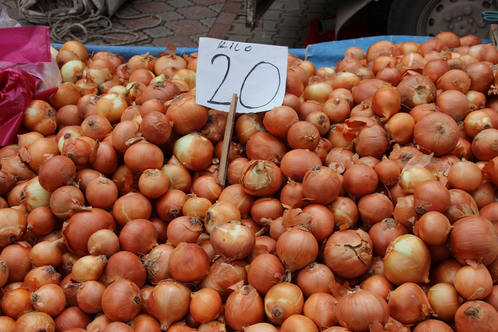 Malatya'da pazarın ateşi düşüyor! İşte fiyatlar...