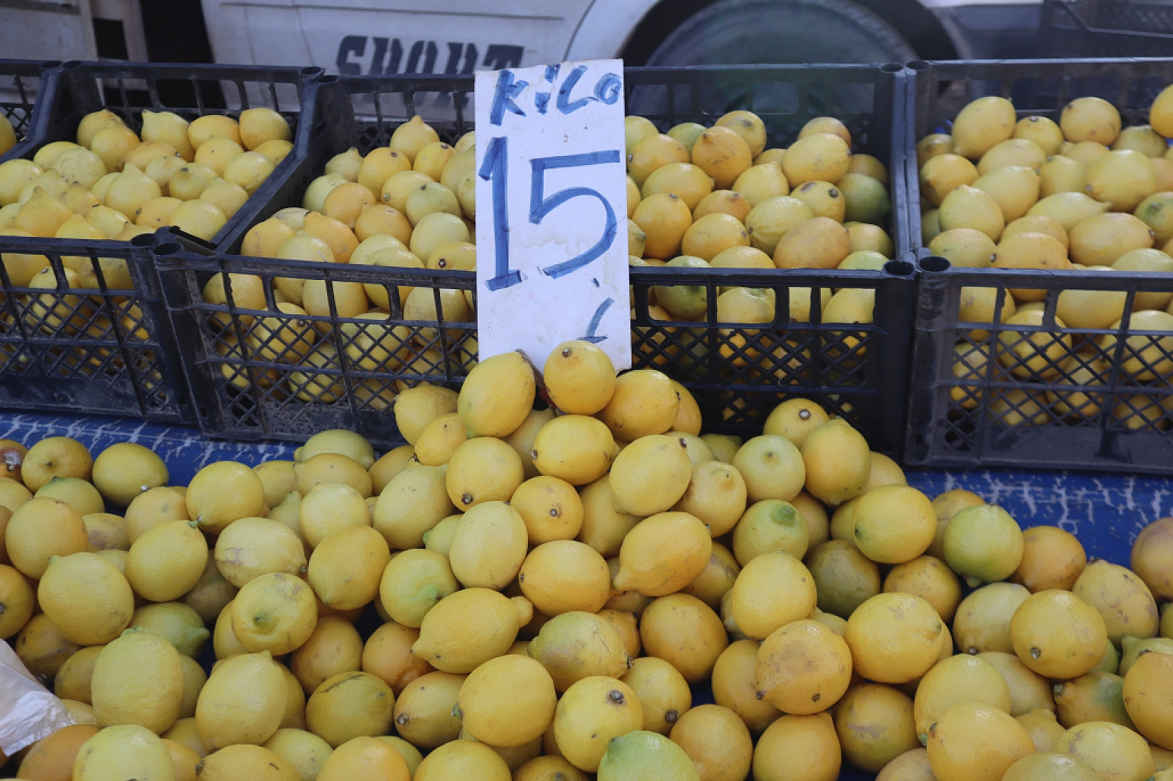 Sebze Fiyatları Uçtu: Pazarlar Ateş Pahası! İşte Güncel Meyve Sebze Fiyatları...