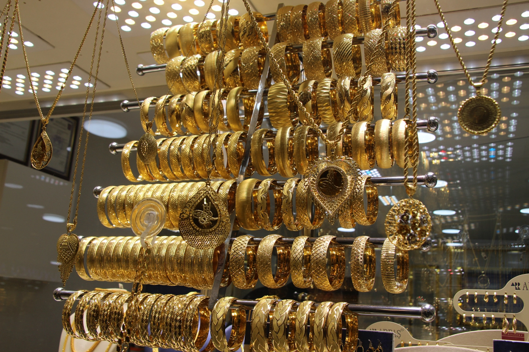 Altın Mı, Mücevher Mi? Vatandaşın Tercihi Değişti!