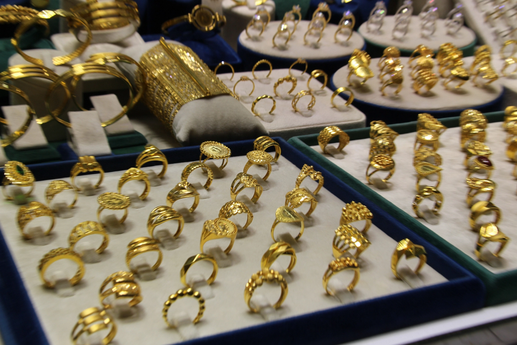 Altın Mı, Mücevher Mi? Vatandaşın Tercihi Değişti!