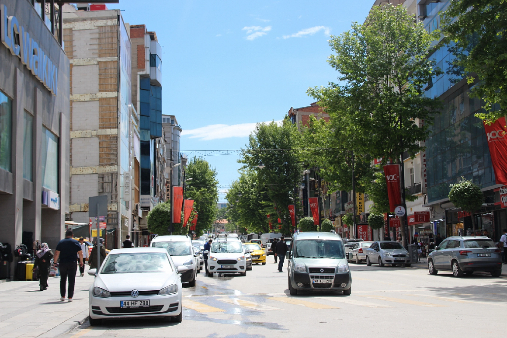 Yıkıma yargı freni