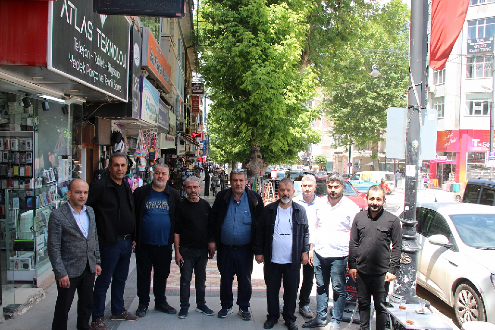 Kışla Esnafının Rızası Yok! Yıkım Yıl Sonuna Ertelensin..! 