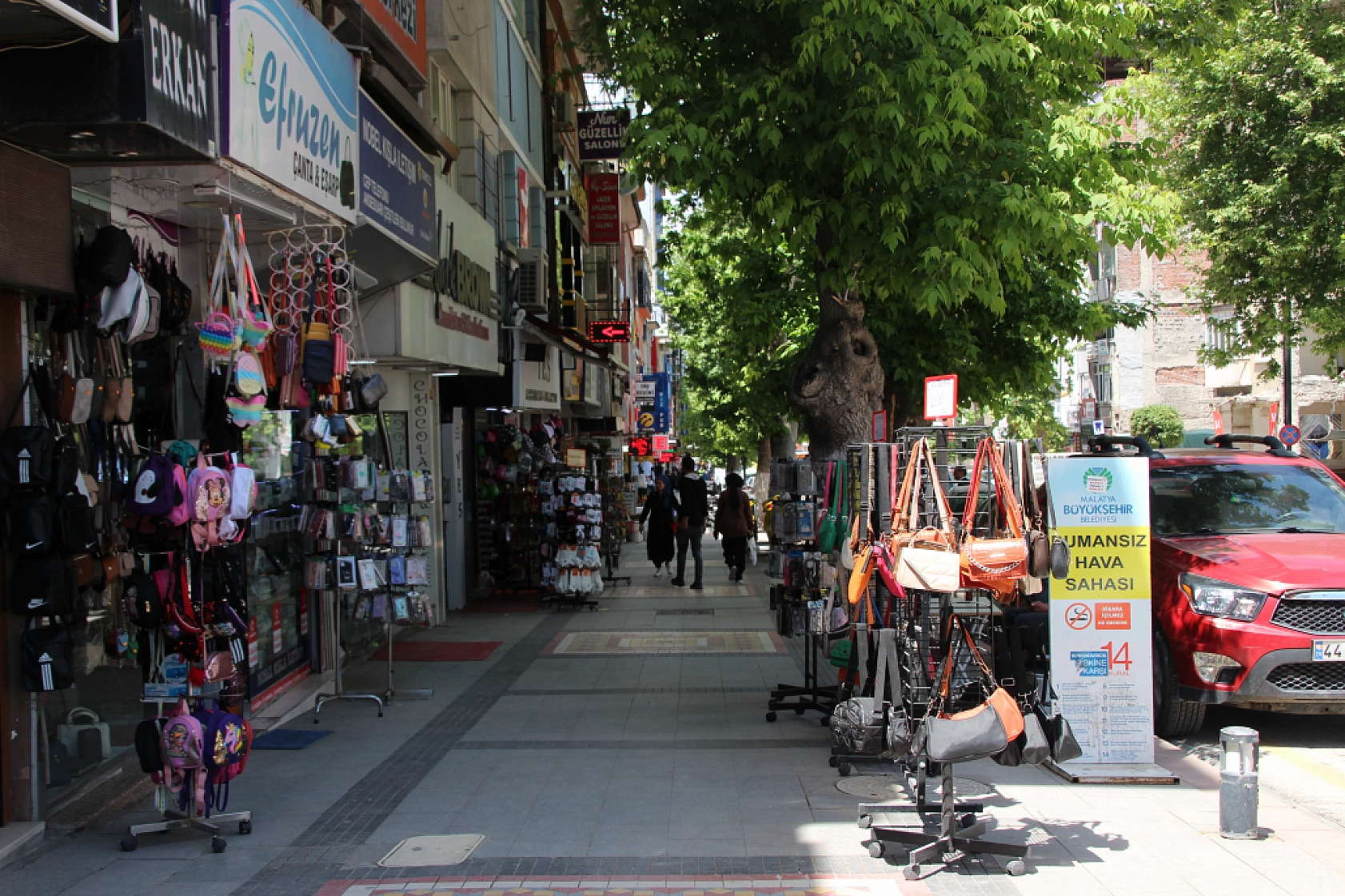 Vali Seddar Yavuz Kışla Caddesi İçin Talimat Verdi! Sayılı Günler Kaldı...