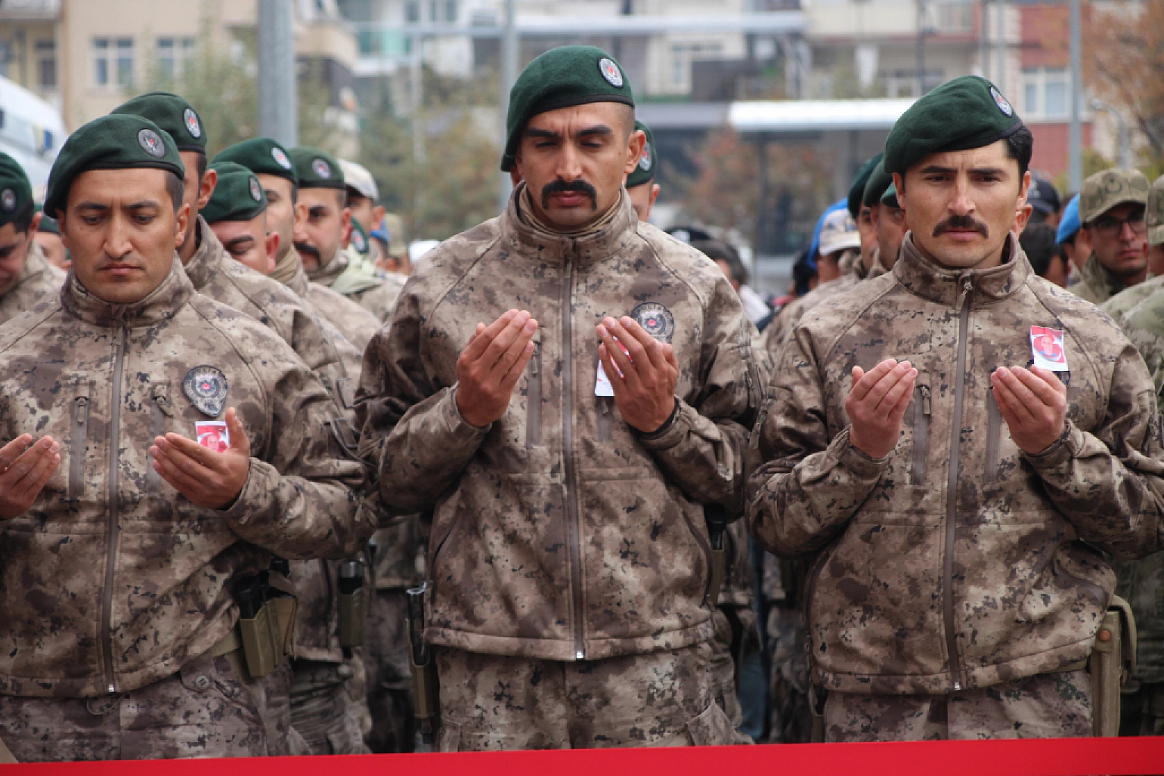 Malatya Şehidini Göz Yaşlarıyla Sonsuzluğa Uğurladı