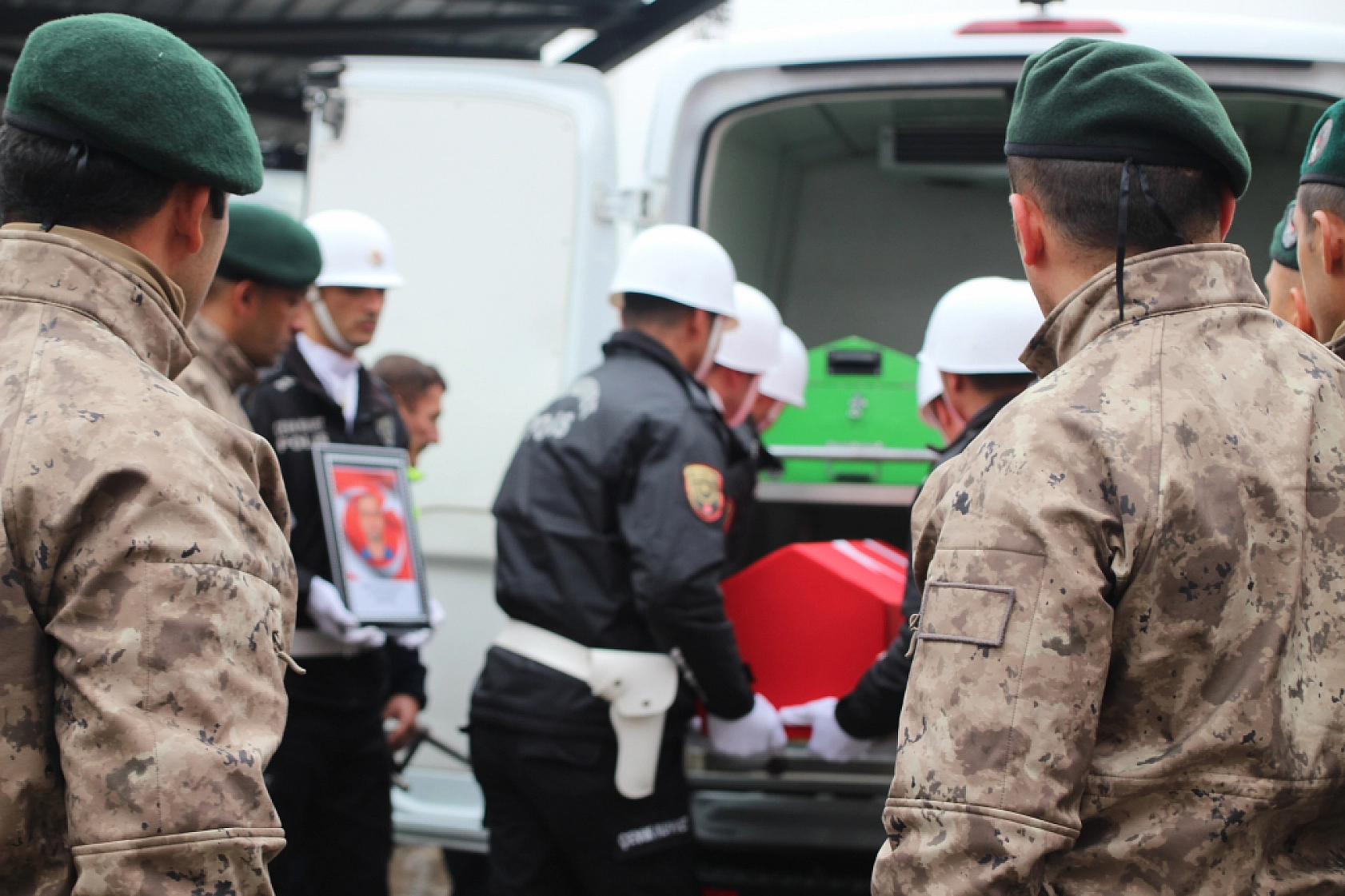 Malatya Şehidini Göz Yaşlarıyla Sonsuzluğa Uğurladı
