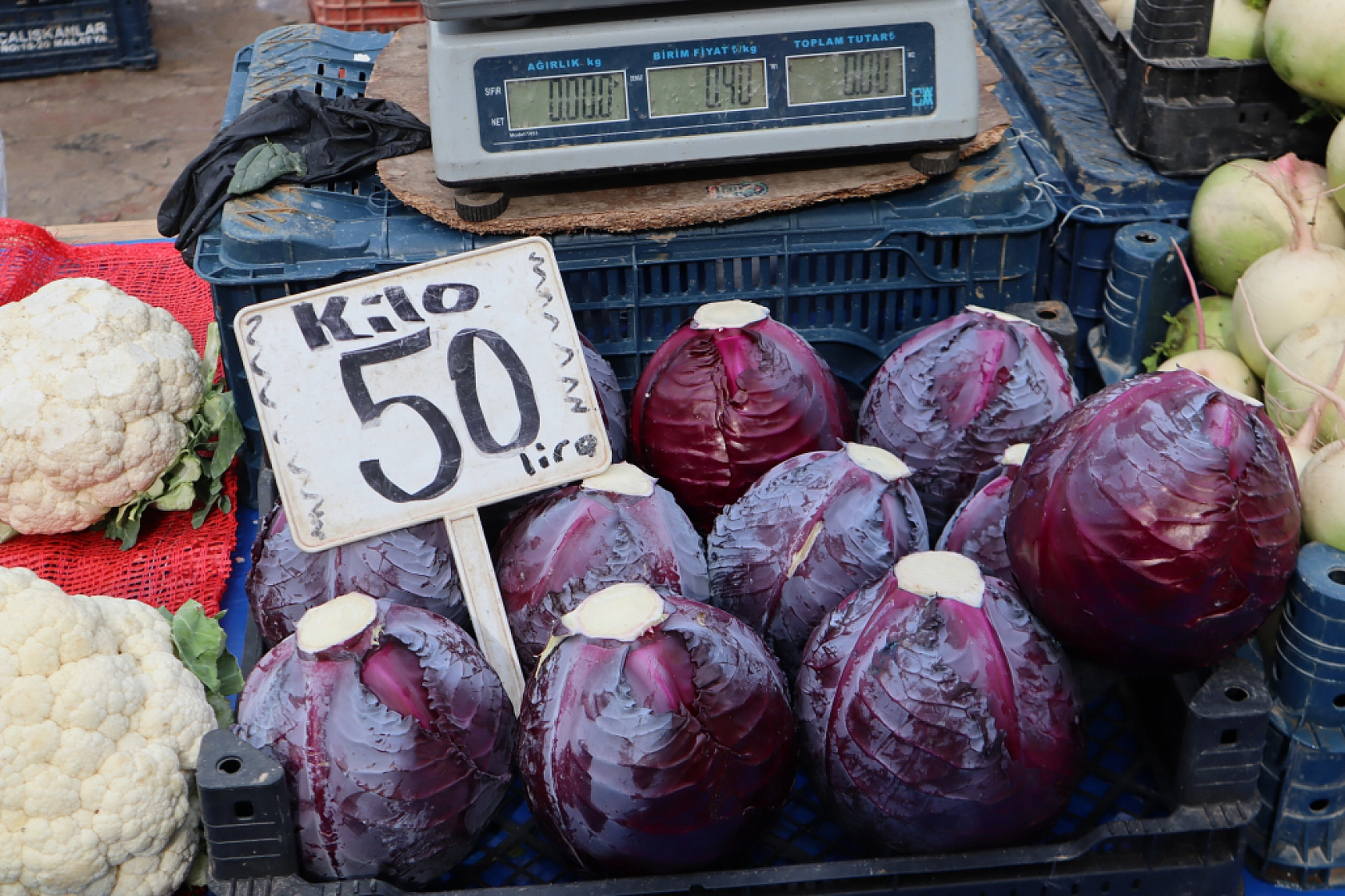 Pazarda 'tane' dönemi başlıyor! Kilosu cep yaktı!