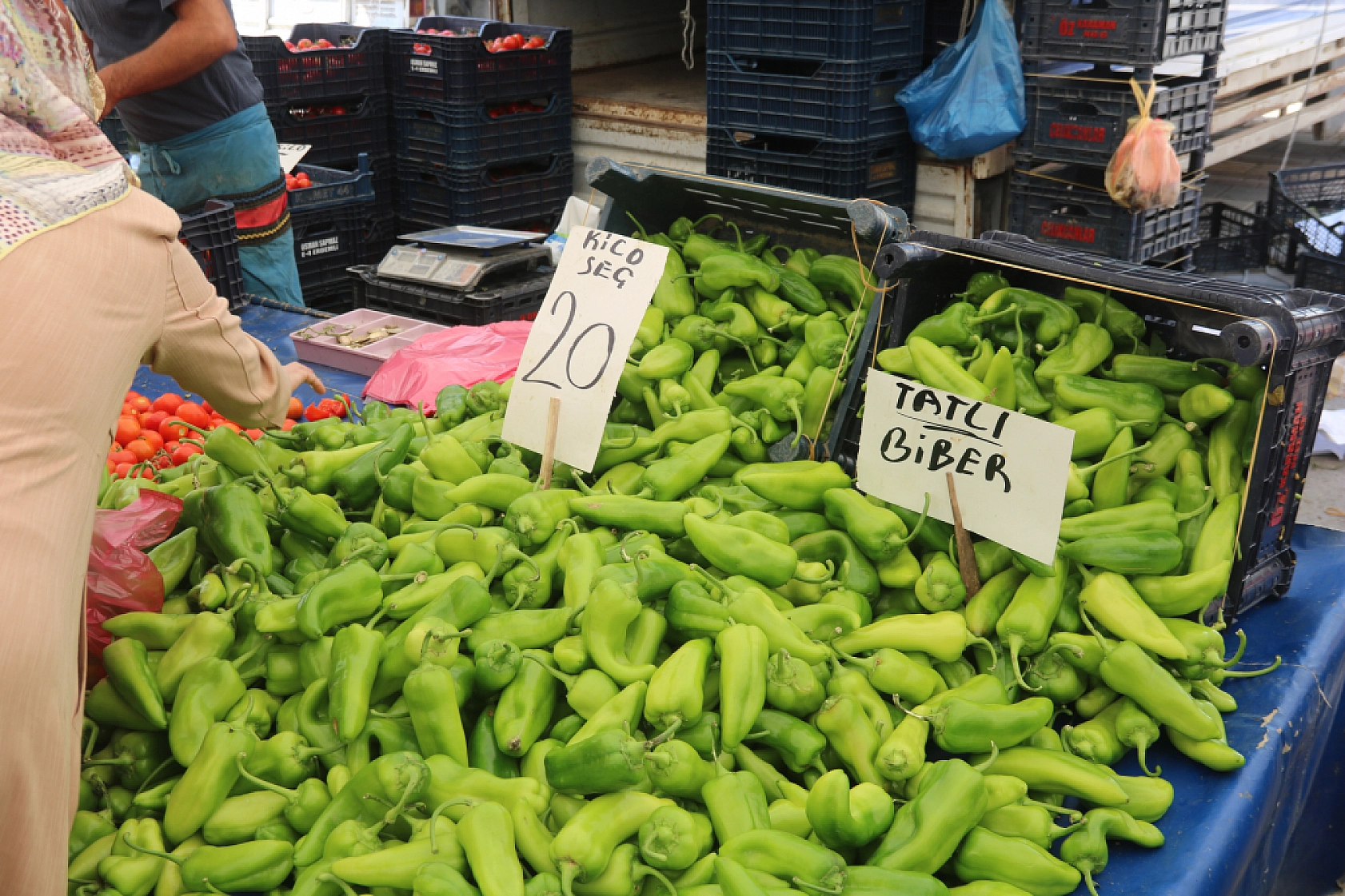 Malatya'da pazar, fiyatları düşüyor mu? İşte cuma fiyatlar...