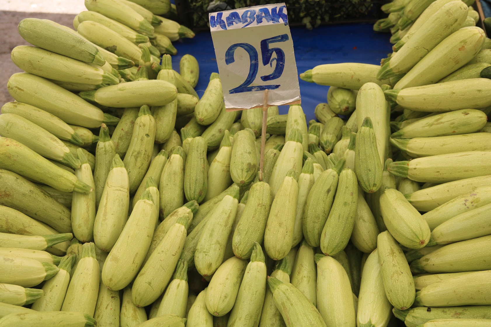 Malatya'da pazar, fiyatları düşüyor mu? İşte cuma fiyatlar...