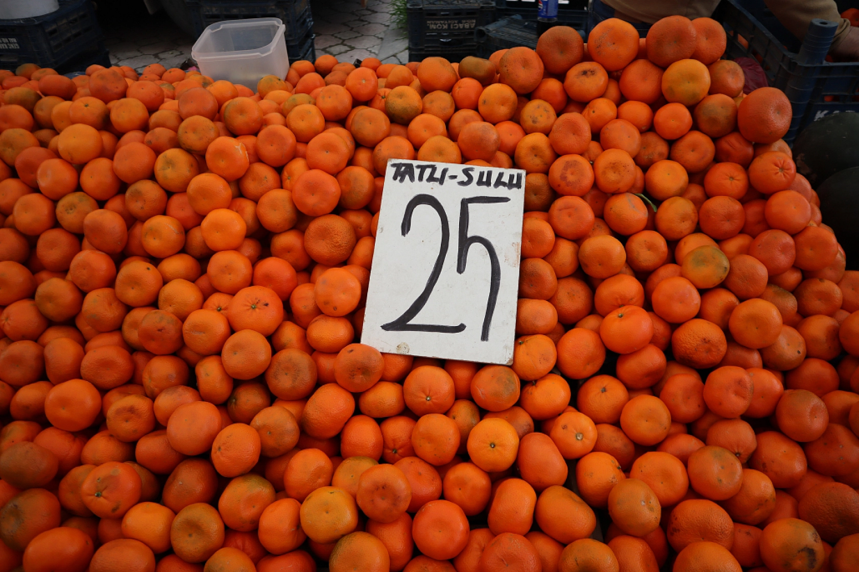 Malatya'da pazarın tadı kaçtı! Hem esnaf hem vatandaş dertli…