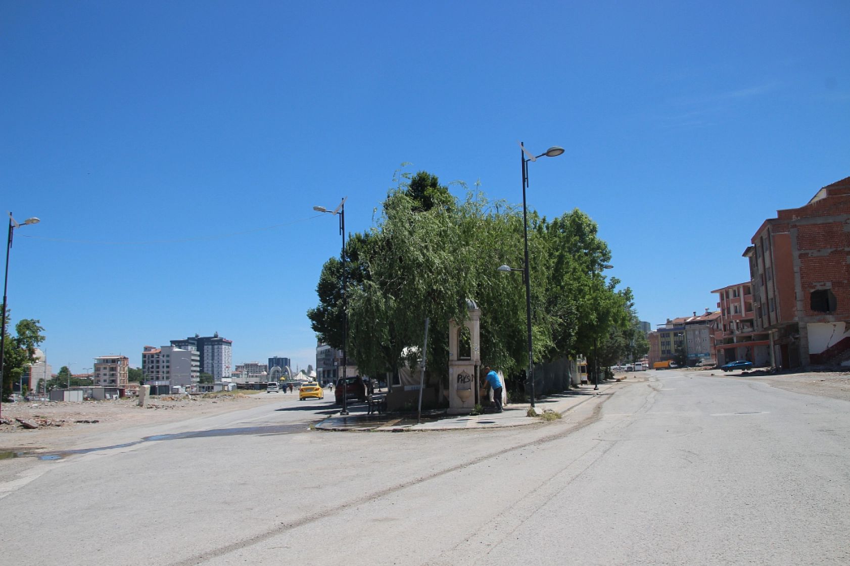 İsmetiye Mahallesi'nin Projesi Paylaşılsın Yıkım ve İhale Süreci Hızlandırılsın!