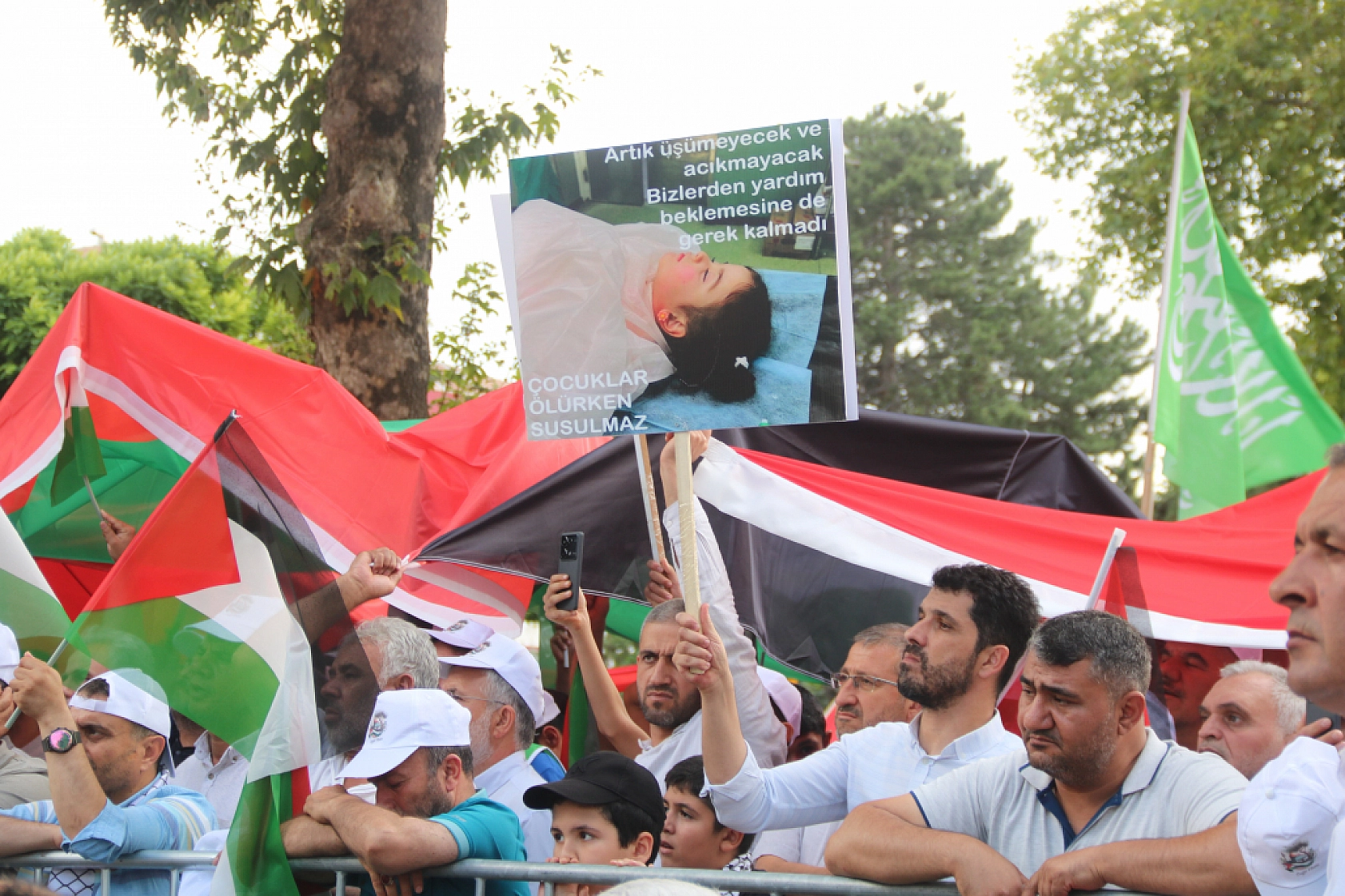 Malatya'da Gazze Mitingi ile İsrail'e Tepki Gösterildi!