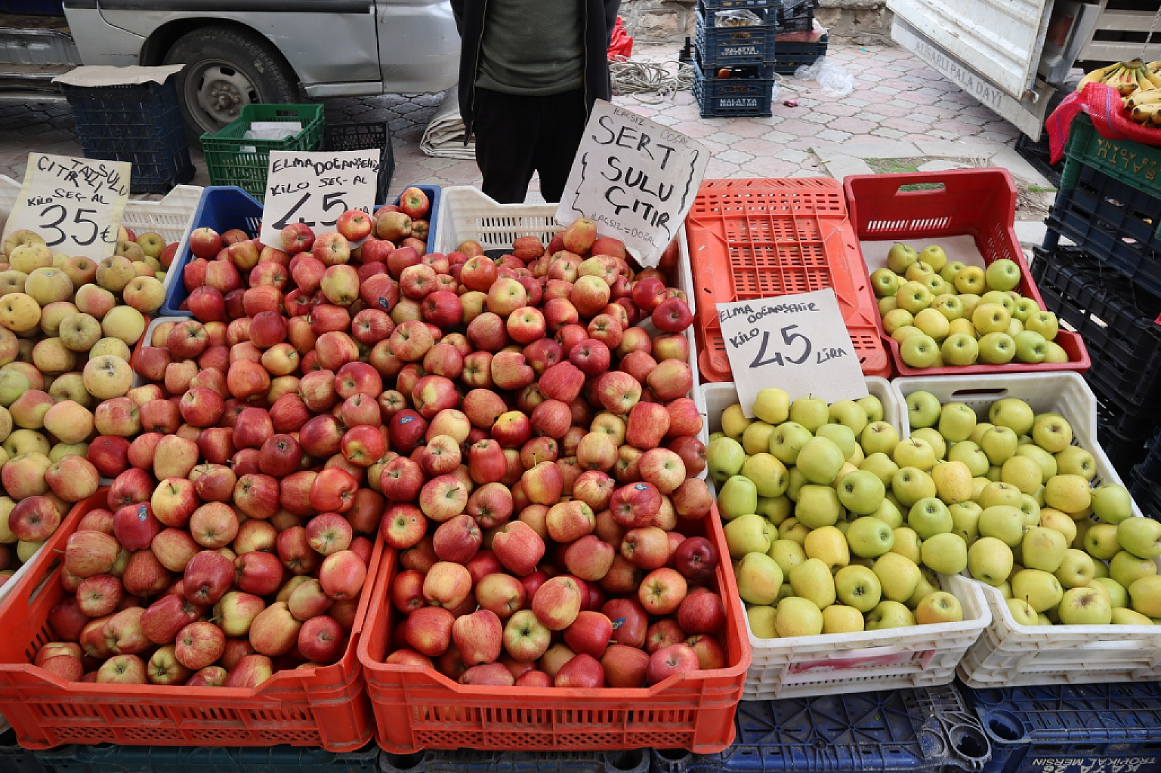 Bu hafta pazarda mor ve beyaz lahana zam şampiyonu oldu! İşte Güncel Meyve ve Sebze Fiyatları!