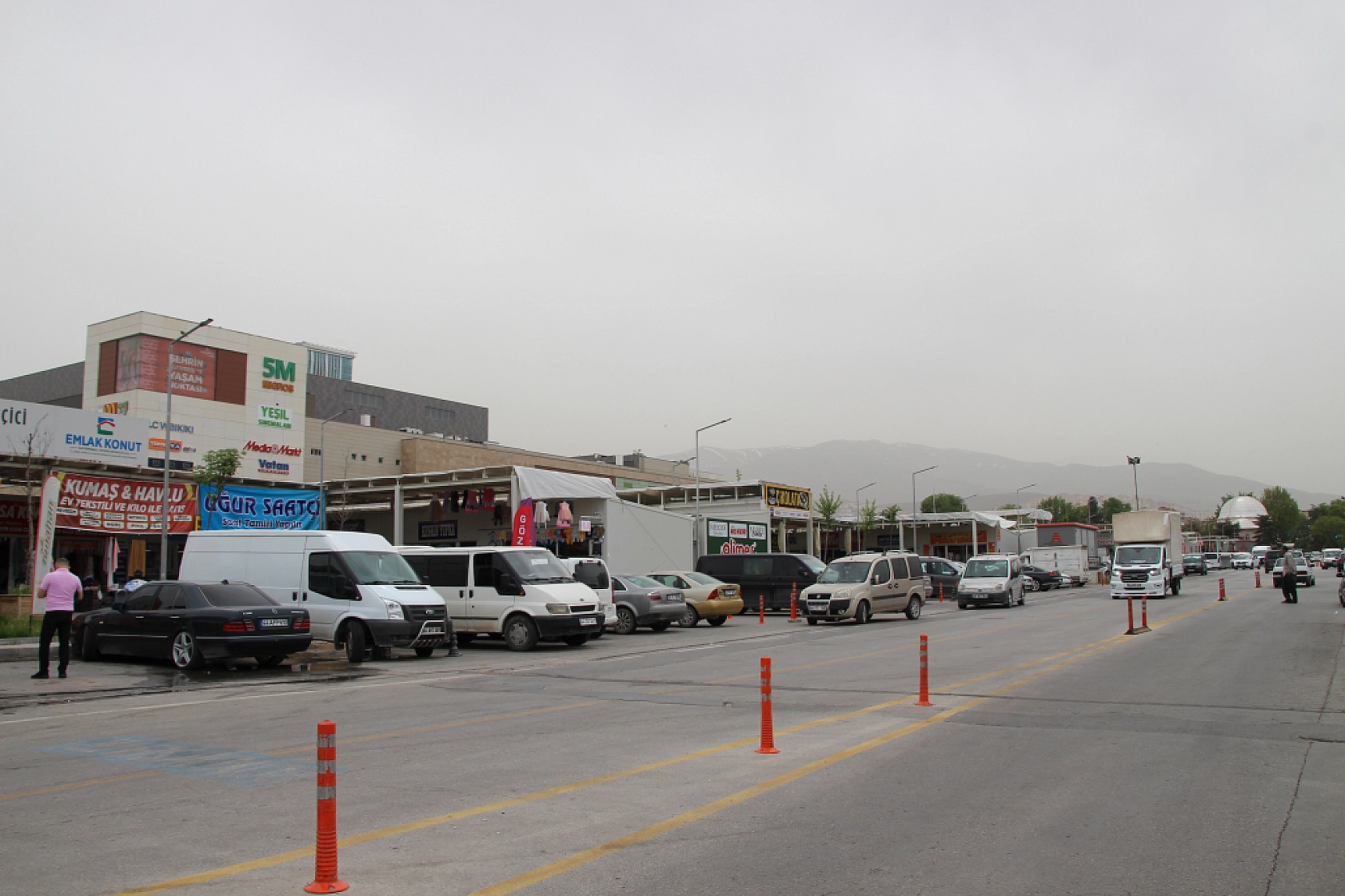 Malatya'da Esnaftan Konteyner Kirası Mı İsteniyor?