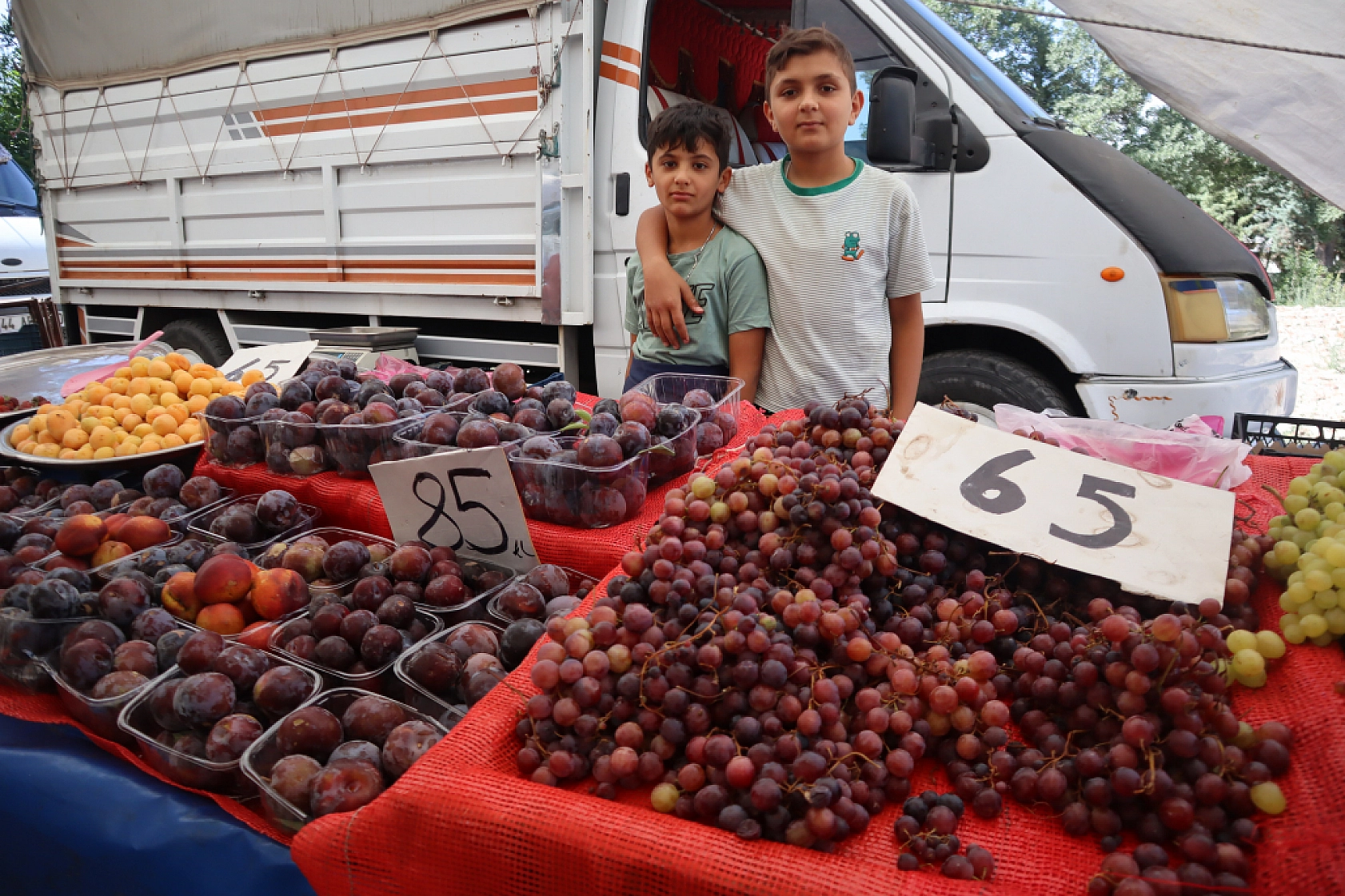 Malatya pazarlarında fiyatlar eriyor: Domates 30, salatalık 15 liraya düştü!