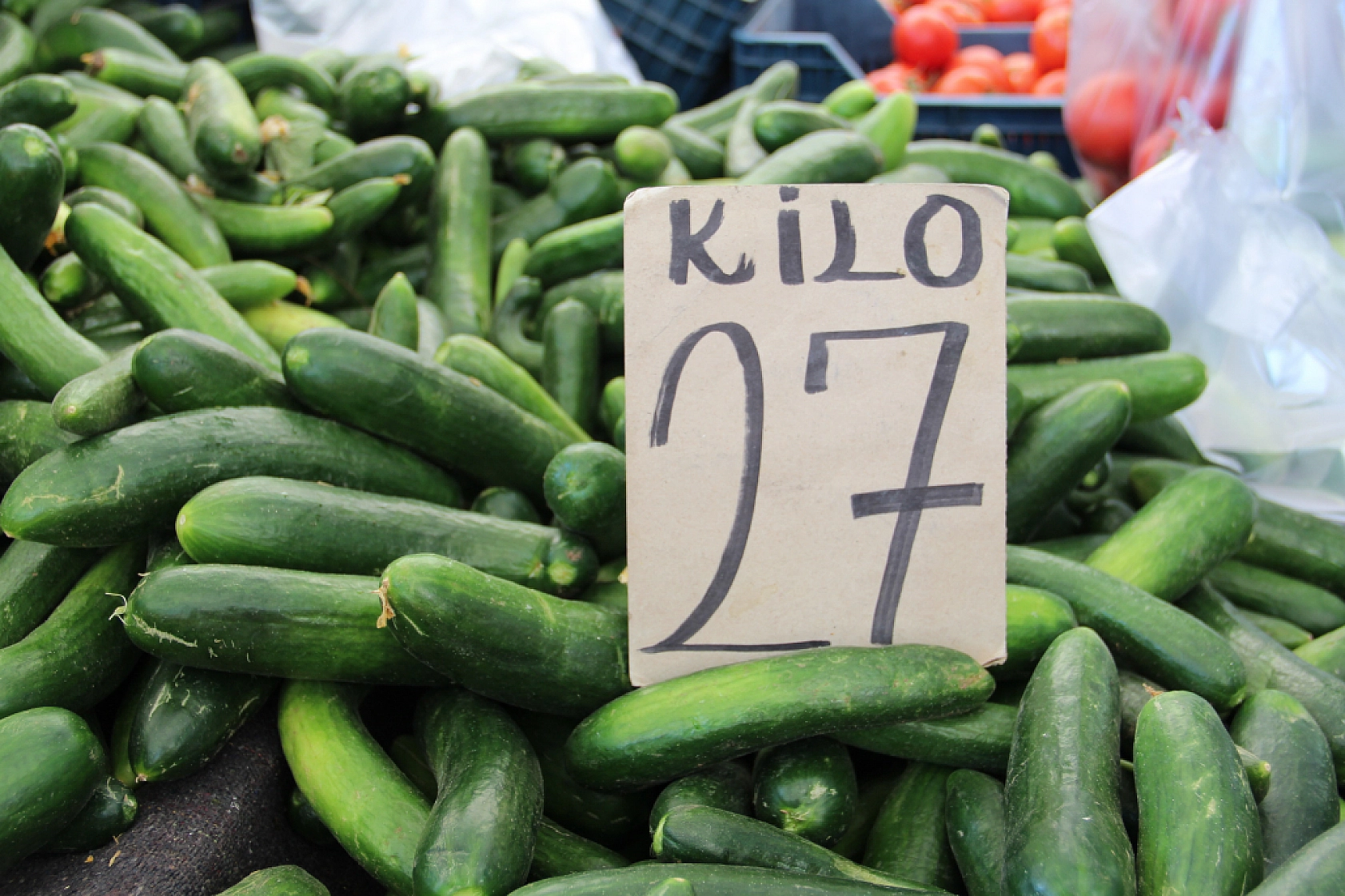 Cebini Düşünen Malatyalılar, Semt Pazarını Tercih Ediyor! İşte Güncel Perşembe Pazarı Fiyatları..