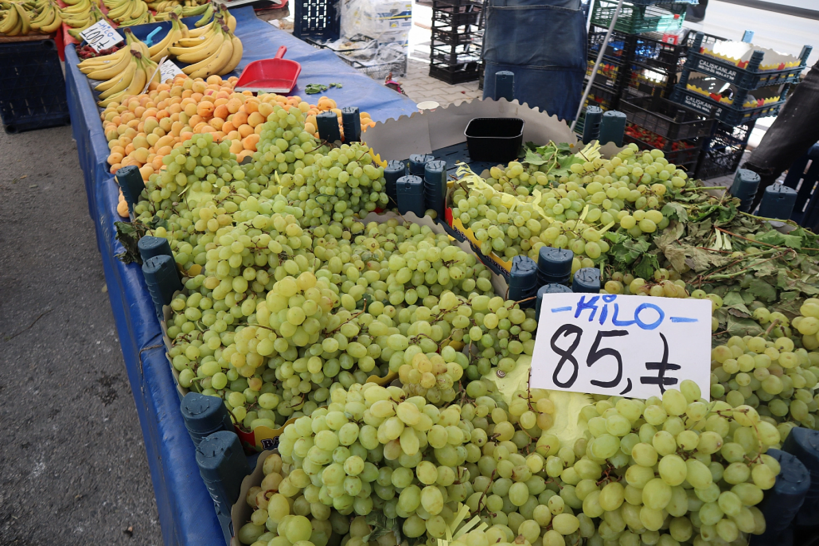 Malatya pazarlarında fiyatlar eriyor: Domates 30, salatalık 15 liraya düştü!