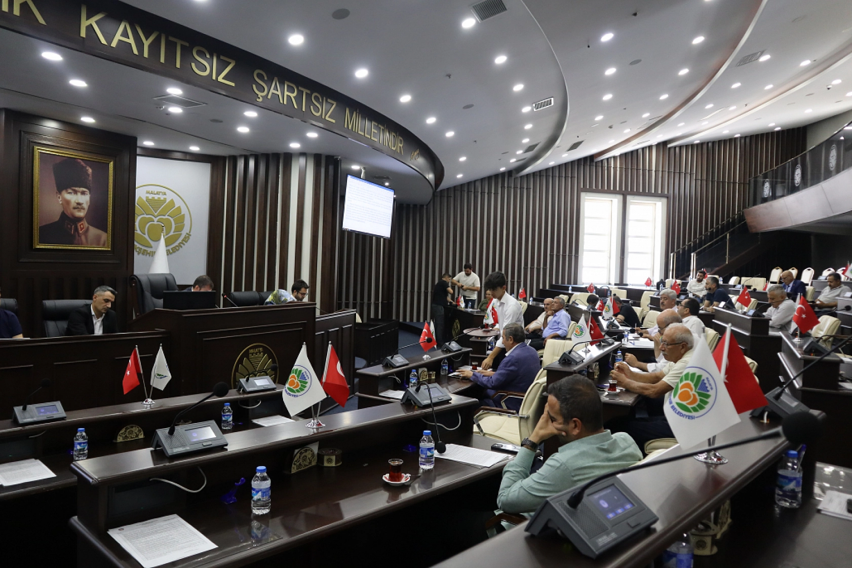 Başkan Er'e 5,7 Milyarlık Borçlanma Yetkisi! Faiz Yükü Hafifleyecek Mi?