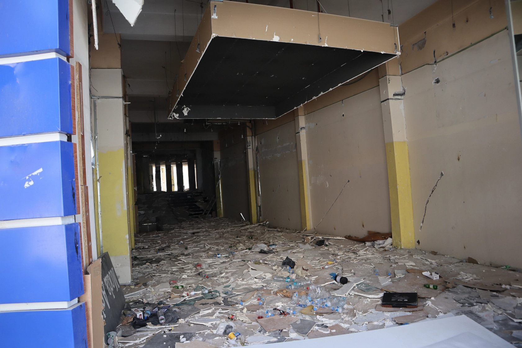 Malatya Kışla Caddesi'nde Yaşananlar: Yıkım Başladı, Esnaf Direniyor!