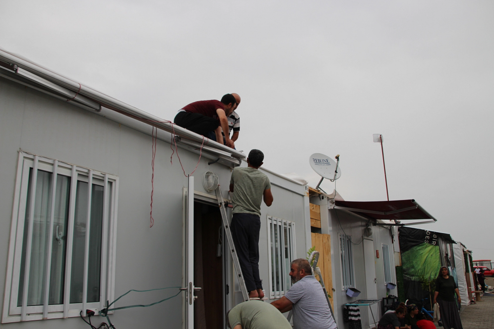 Zor Günlerde Birliktelik: Konteyner kentlerde komşuluk ilişkisi gelişiyor