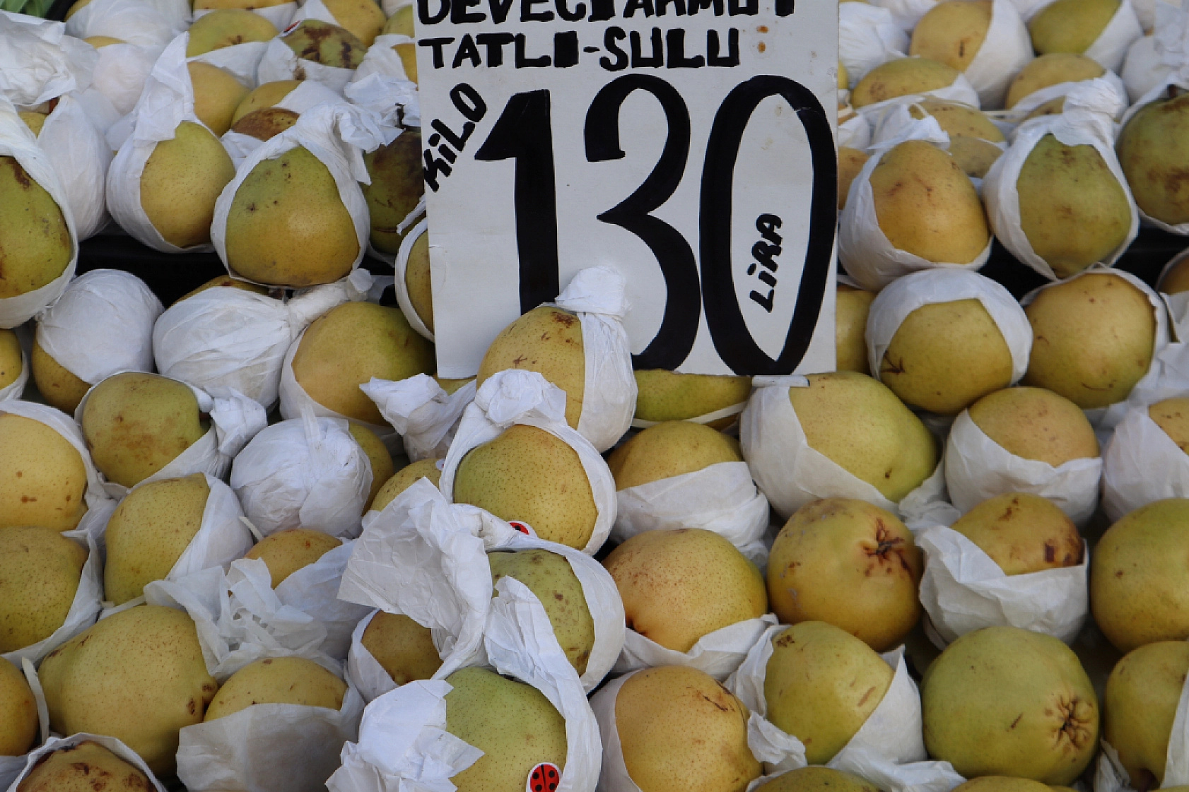 Malatya'da Ramazan öncesi fiyatlar yüz güldürmedi! Semt pazarında tezgahlara yaklaşılmadı!