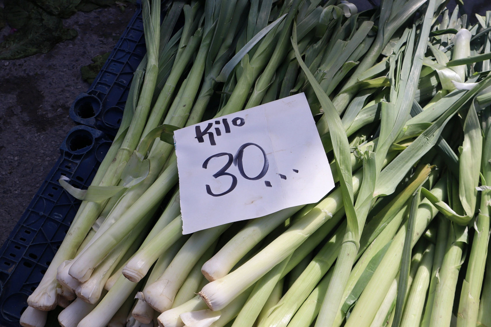 Malatya'da Ramazan öncesi fiyatlar yüz güldürmedi! Semt pazarında tezgahlara yaklaşılmadı!