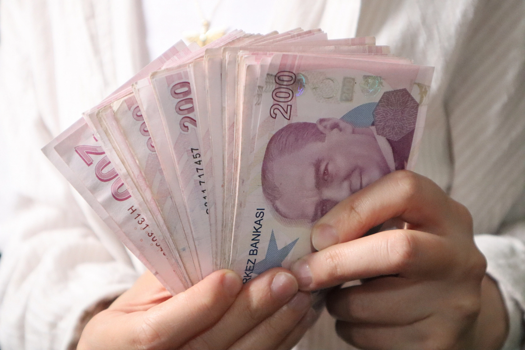 Malatyalı Vatandaşların Merak Ettiği Asgari Ücreti Yapay Zeka Açıkladı! 2025'te Asgari Ücret Ne Kadar Olacak?