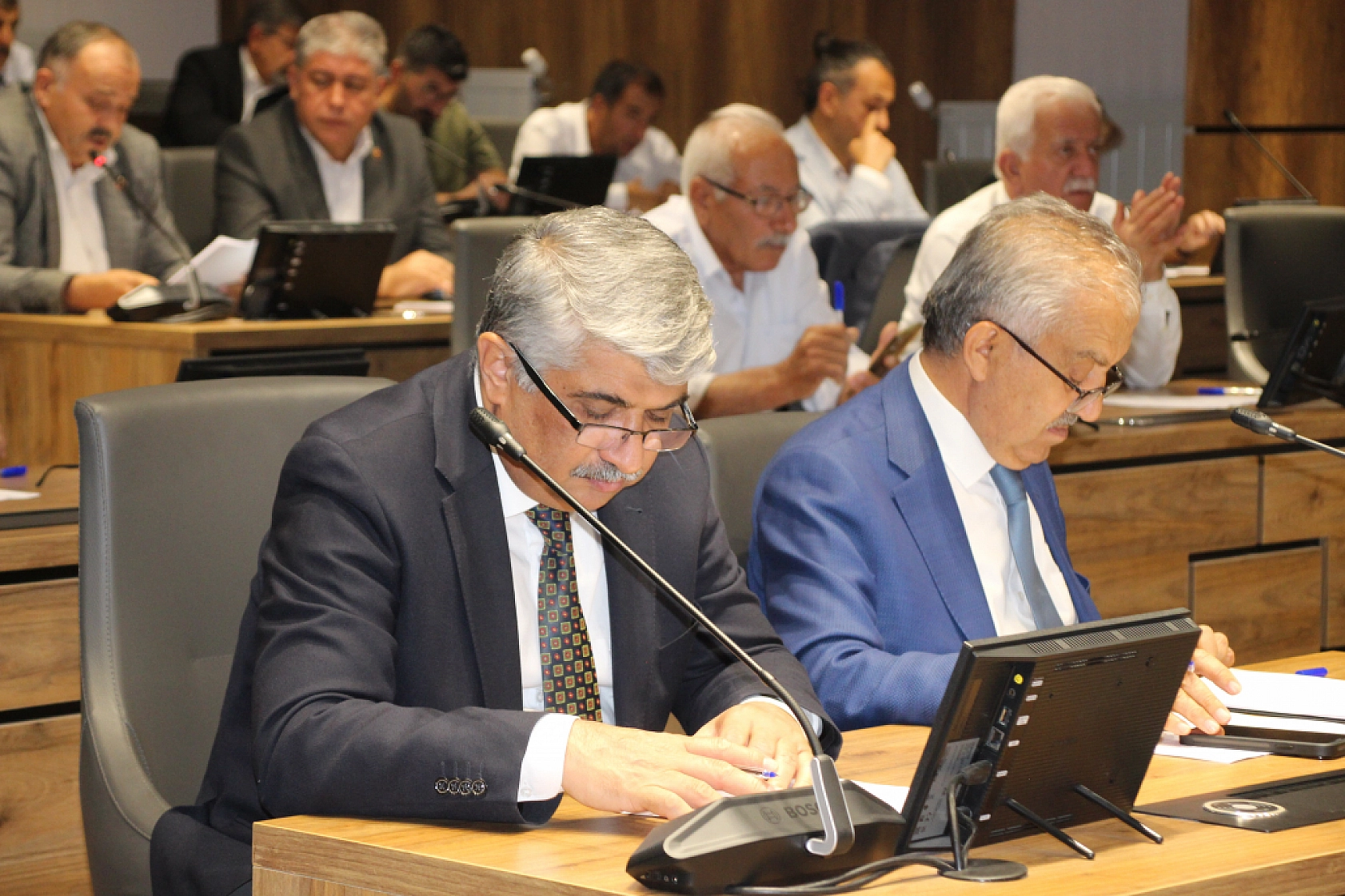 Belediye Çınar'ın borçlarını ödüyor!