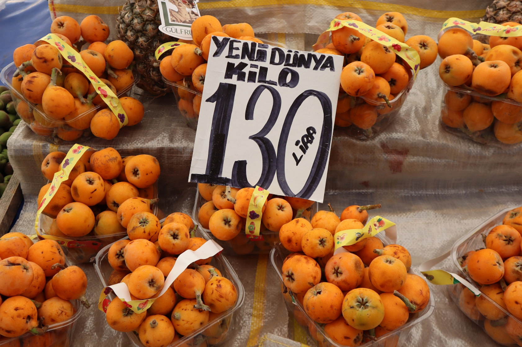 Malatya'da fiyatlar yüz güldürmedi! Semt pazarında tezgâhlara yaklaşılmıyor…