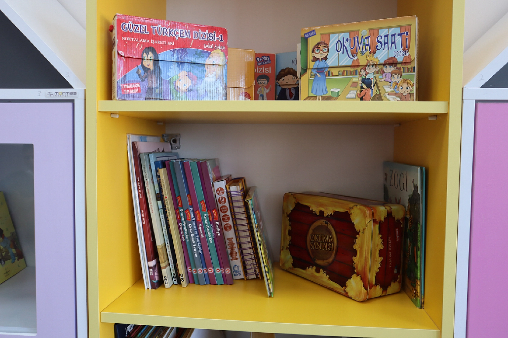 Malatya'da Depremle Yaralanmış Yürekler, Kitaplarla Sarılıyor..!