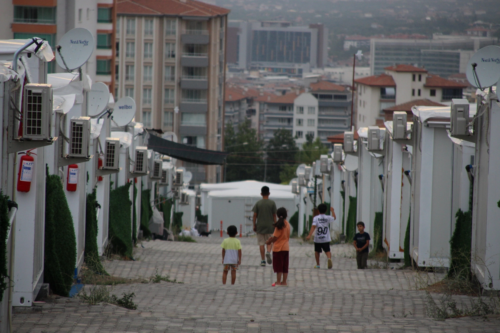 Malatya'da Kayıt Karmaşası! Tek Konteynerde 6 Ailenin Kaydı Bulundu!