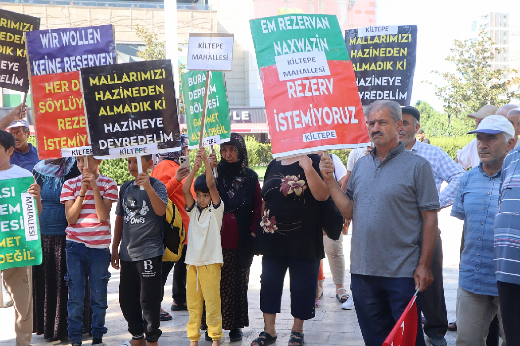 Malatya'da Rezerv Alan İsyanı: Çevre, Şehircilik Bilgilendirmek Yerine Vatandaşı Mı Kovdu! 