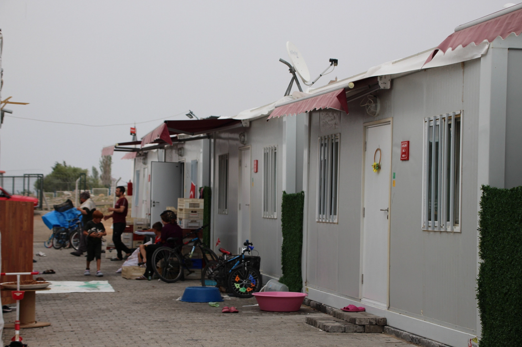 Zor Günlerde Birliktelik: Konteyner kentlerde komşuluk ilişkisi gelişiyor