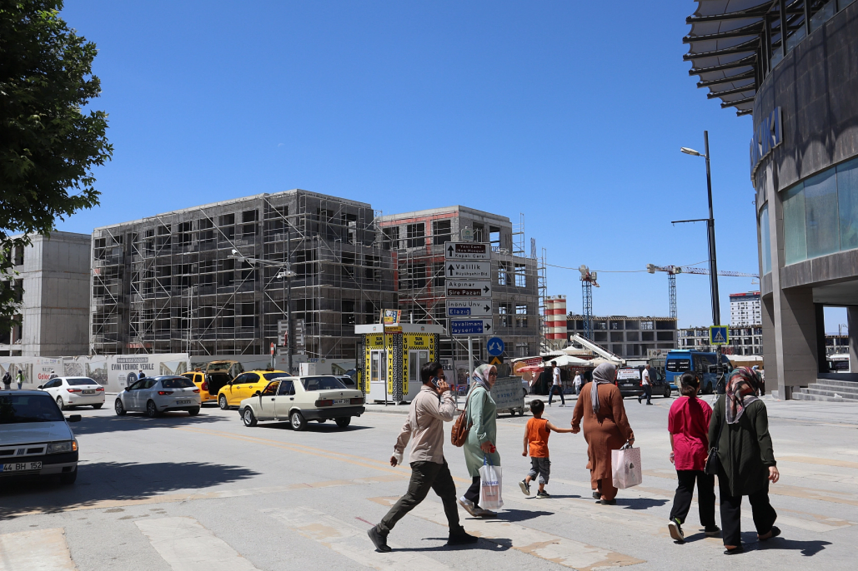 TÜİK Verileri Açıklandı: Uzun Ömrün Sırrı Bu İki İlde Gizli! Malatya Mı Elazığ Mı Önde?