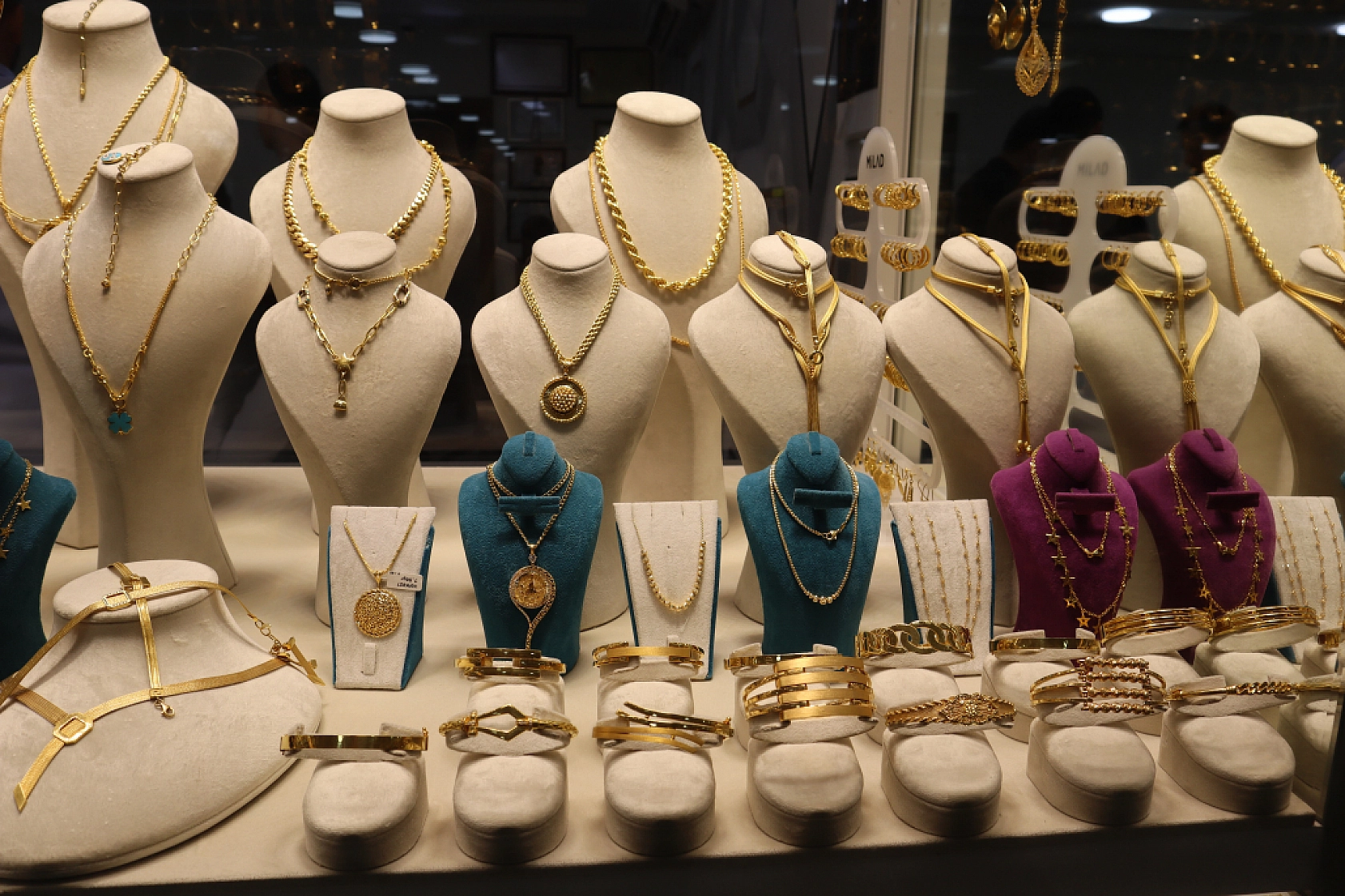 Altında Mehteran Takımı Gibi İki İleri Bir Geri Hareketli: Peki Malatya'da Yatırımcılar Ne Yapmalı?