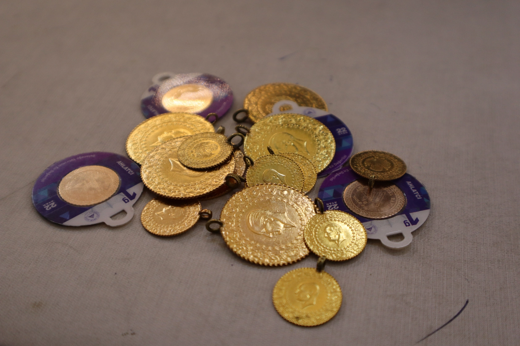 Altın Hafta Nasıl Başladı? İşte Güncel Gram, Çeyrek Fiyatları...