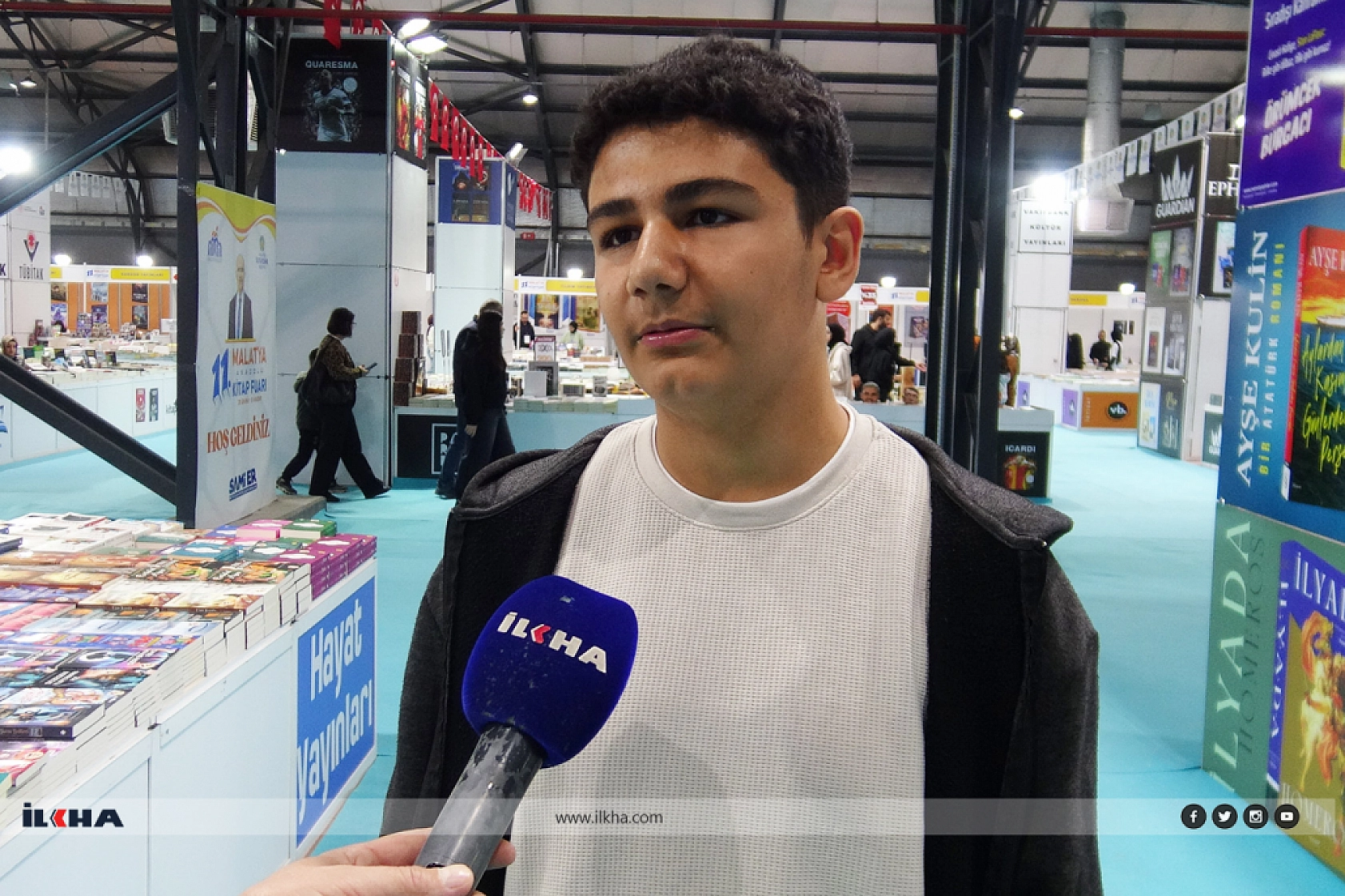 Kitaplar dünyaya bakış açısını değiştirir