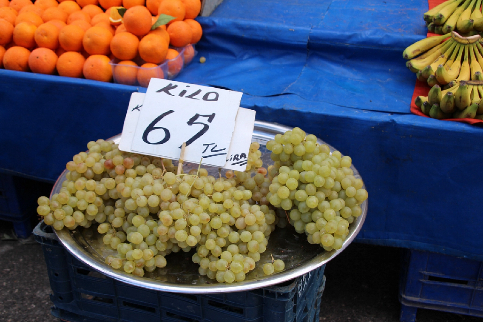 Soğuk Hava Meyve Sebze Fiyatlarını Düşürdü! Malatyalılar Pazarları Doldurdu...!
