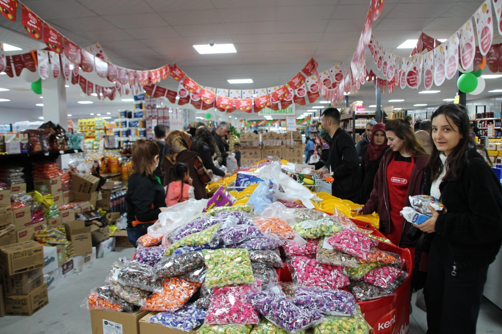 Grossm Market Malatyalılara Kapılarını Açtı!